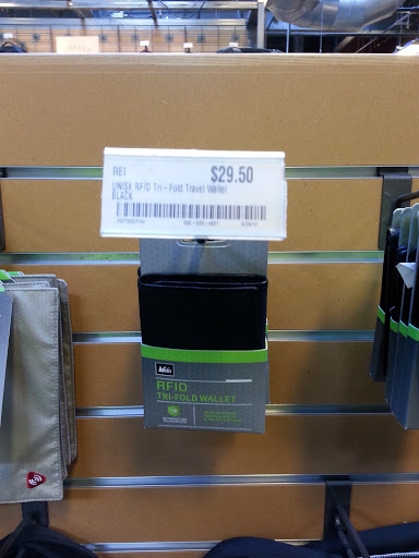 Camping Store «REI», reviews and photos, 22 Chapel View Blvd, Cranston, RI 02920, USA