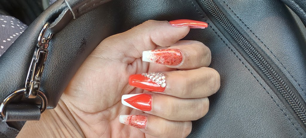 Exotic Nails 98366
