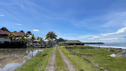 Foto av Medewi Beach och bosättningen