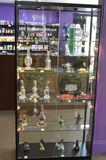 Vaporizer Store «Smoke Spot Smoke Shop», reviews and photos, 24424 Hawthorne Blvd, Torrance, CA 90505, USA