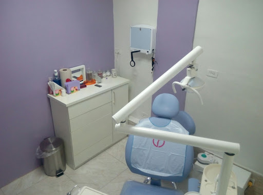 Mango's Dental Care C.A.