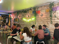 Atmosphère du Restaurant mexicain Los Güeros à Paris - n°12