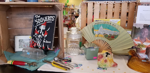 Thrift Store «New Life Thrift Shop», reviews and photos, 39 Warm Spring Rd, Chambersburg, PA 17202, USA