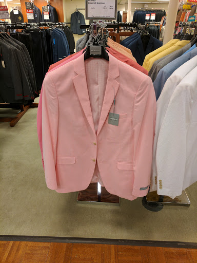 Shopping Mall «Reading Mall», reviews and photos, 4500 Perkiomen Ave, Reading, PA 19606, USA