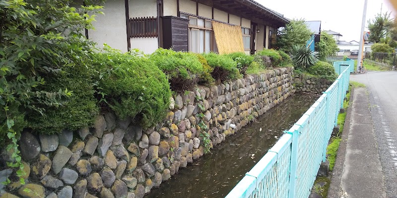 八幡原館跡