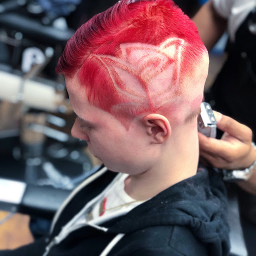 Barber Shop «Avenue Barbershop», reviews and photos, 68-32 Myrtle Ave, Glendale, NY 11385, USA