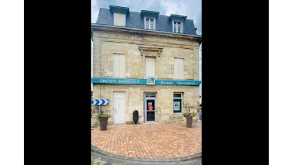 Photo du Banque Crédit Agricole Charente Périgord à La Roche-Chalais