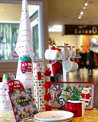 Beauty Salon «Salon 01», reviews and photos, 200 City Center Dr, Carmel, IN 46032, USA