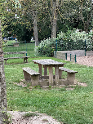 Square Jeanne-et-Robert-Laurence à Vernon