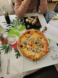 Plats et boissons du Pizzeria Coco Pizza à Créteil - n°3
