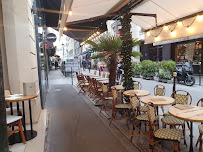 Atmosphère du Restaurant Le Petit Cadet à Paris - n°3