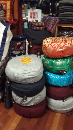 Gift Shop «Tibetan Himalayan Gift Shop», reviews and photos, 746 E Chatham St b, Cary, NC 27511, USA