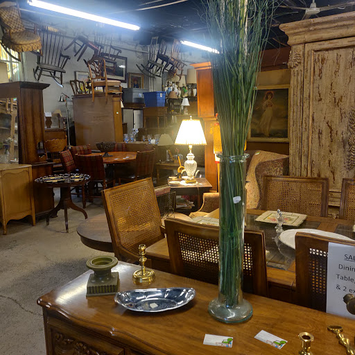 Thrift Store «Barn Auction House», reviews and photos, 440 W Chester Pike, Ridley Park, PA 19078, USA