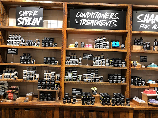 Cosmetics Store «Lush Cosmetics», reviews and photos, 1151 Galleria Blvd, Roseville, CA 95678, USA