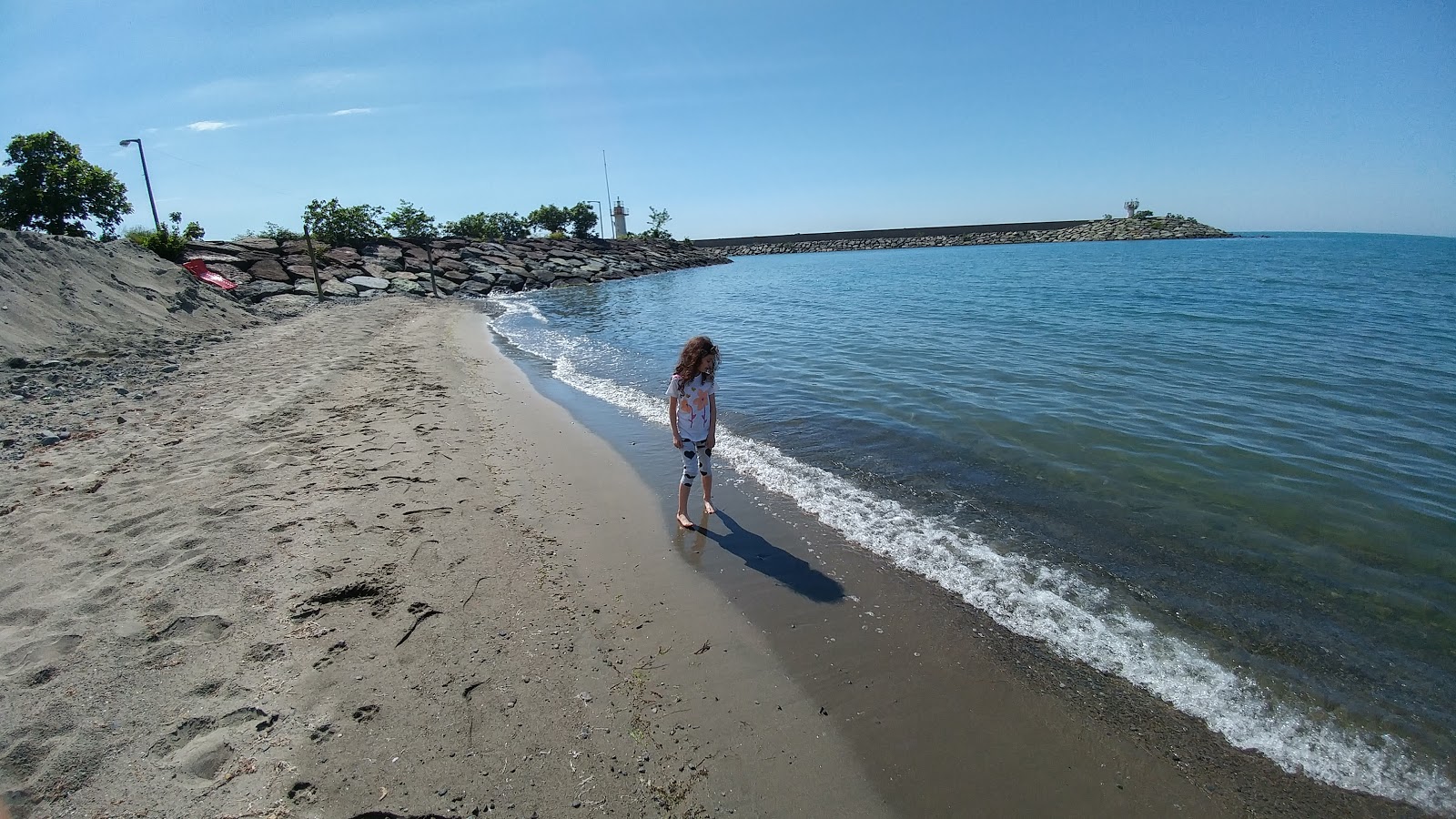 Foto di Vice Beach con una superficie del acqua cristallina