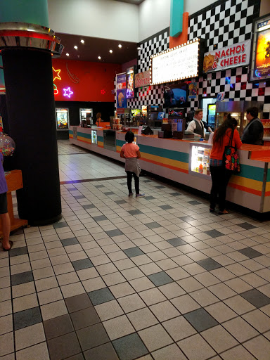 Movie Theater «Village 8 Movies», reviews and photos, 6808 S Memorial Dr, Tulsa, OK 74133, USA