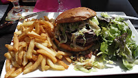Plats et boissons du Restaurant de hamburgers Au Tan's Café à Belley - n°17