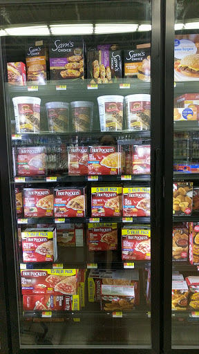 Department Store «Walmart Supercenter», reviews and photos, 3900 Fountain Square Pl, Waukegan, IL 60085, USA