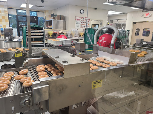 Bakery «Krispy Kreme Doughnuts», reviews and photos, 1024 W Gladstone St, San Dimas, CA 91773, USA
