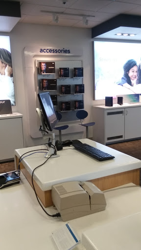 Cable Company «Cox Solutions Store», reviews and photos, 545 Marks St #101, Henderson, NV 89014, USA