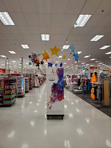 Department Store «Target», reviews and photos, 4920 Transit Rd, Depew, NY 14043, USA