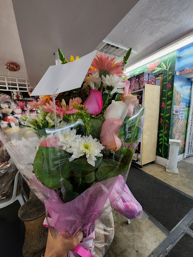 Florist «Century Flower Market», reviews and photos, 4701 W Century Blvd, Inglewood, CA 90304, USA