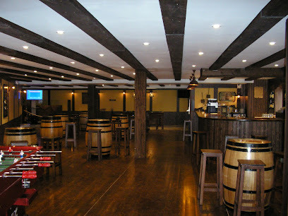 Taberna EL BUCANERO | Bar de Copas | Despedidas de - Avda. del Náutico s/n, 40424 Los Ángeles de San Rafael, Segovia, Spain