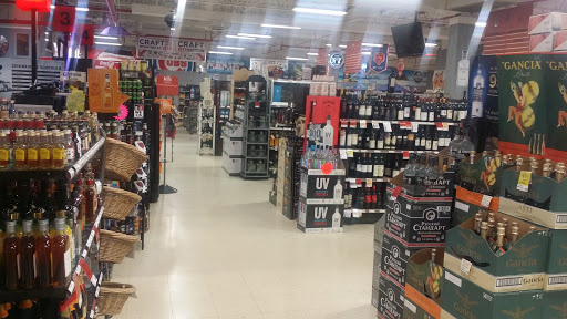 Wine Store «DiCarlo Fine Wines & Spirits», reviews and photos, 425 Townline Rd, Mundelein, IL 60060, USA