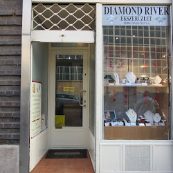 Diamond River Ékszerüzlet