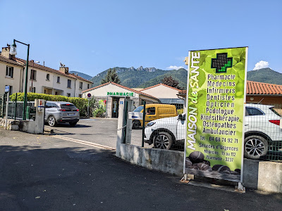 Maison Pluri Prof Sante Hte Vallee... à Axat