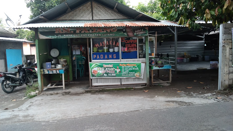 Restoran Padang di Kabupaten Lombok Tengah: Menikmati Kelezatan Kuliner dengan Banyak Pilihan Tempat Makan