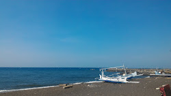Golden Giri Beach'in fotoğrafı - rahatlamayı sevenler arasında popüler bir yer