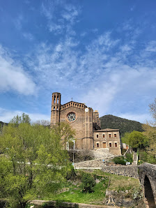 Església de Sant Joan Baptista Carrer Sant Pere, 4, 17857 Sant Joan les Fonts, Girona, España