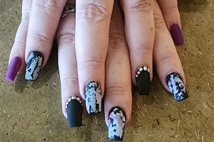 Allure Nails & Spa image