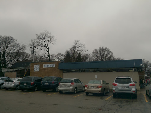 Thrift Store «St. Vincent de Paul Dig & Save Outlet», reviews and photos, 1900 S Park St, Madison, WI 53713, USA