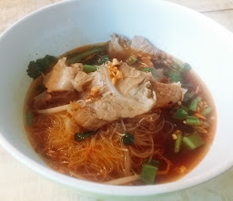 ลุงเต่า ก๋วยเตี๋ยวเนื้อน่องลาย photo