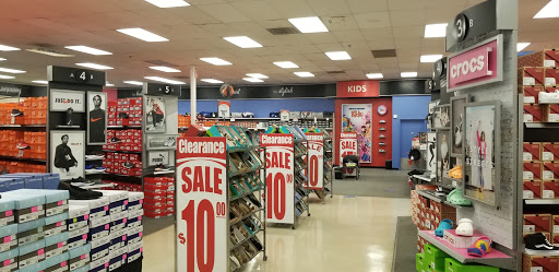 Shoe Store «Shoe Carnival», reviews and photos, 740 Ernest W Barrett Pkwy NW, Kennesaw, GA 30144, USA