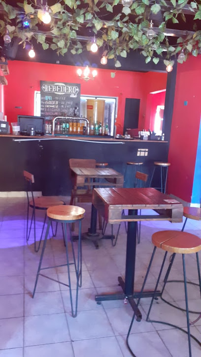 Bebedero Club - El Bar De Luli