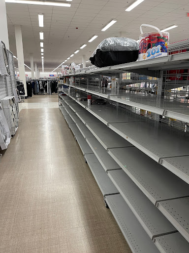 Clothing Store «Burlington Coat Factory», reviews and photos, 5737 NW 7th St, Miami, FL 33126, USA