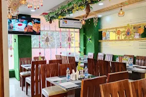 Darchini Multicuisine Restaurant & Cafe | Best Restaurant in Barasat image