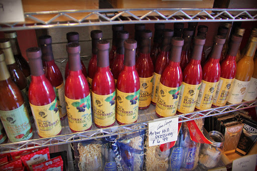 Winery «Casa Larga Vineyards», reviews and photos, 2287 Turk Hill Rd, Fairport, NY 14450, USA