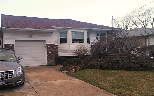 Roofing Contractor «John Goess Roofing», reviews and photos, 146 Nassau Rd, Massapequa, NY 11758, USA
