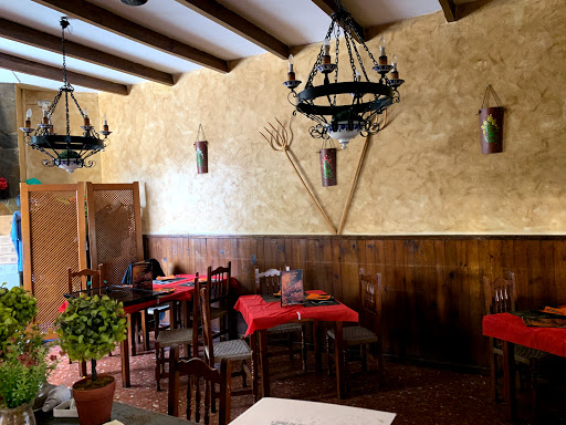 Información y opiniones sobre Restaurante El Rincón de la Piedra de Málaga