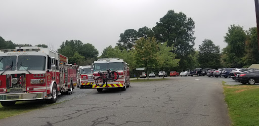 Golf Course «Bur-Mil Park Golf Course», reviews and photos, 5834 Bur-Mill Club Rd, Greensboro, NC 27410, USA