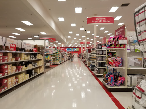 Department Store «Target», reviews and photos, 300 S Randall Rd, Elgin, IL 60123, USA