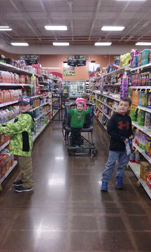 Grocery Store «Kroger», reviews and photos, 525 E Clifty Dr, Madison, IN 47250, USA