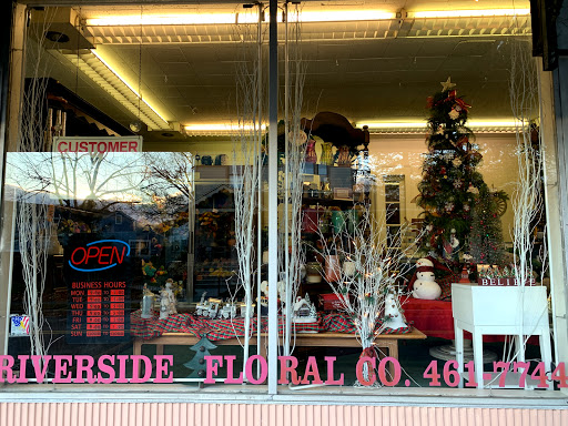 Florist «Riverside Floral Co», reviews and photos, 307 Bridgeboro St, Riverside, NJ 08075, USA