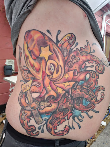 Tattoo Shop «Blue Moon Tattoo Co.», reviews and photos, 567 Eau Gallie Blvd, Melbourne, FL 32935, USA