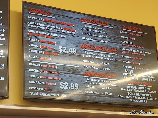 Supermarket «El Herradero Supermarket», reviews and photos, 1310 W Prince Rd, Tucson, AZ 85705, USA