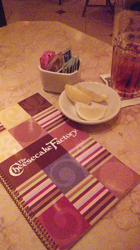 Restaurant «The Cheesecake Factory», reviews and photos, 101 Jordan Creek Parkway, West Des Moines, IA 50266, USA
